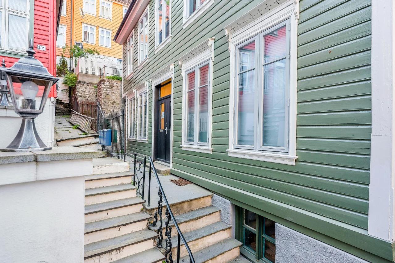 Lo Apartments Bergen Exterior photo