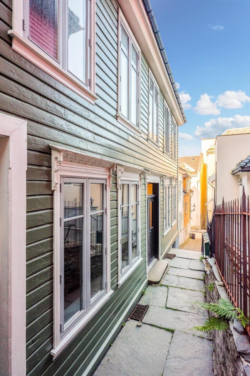 Lo Apartments Bergen Exterior photo